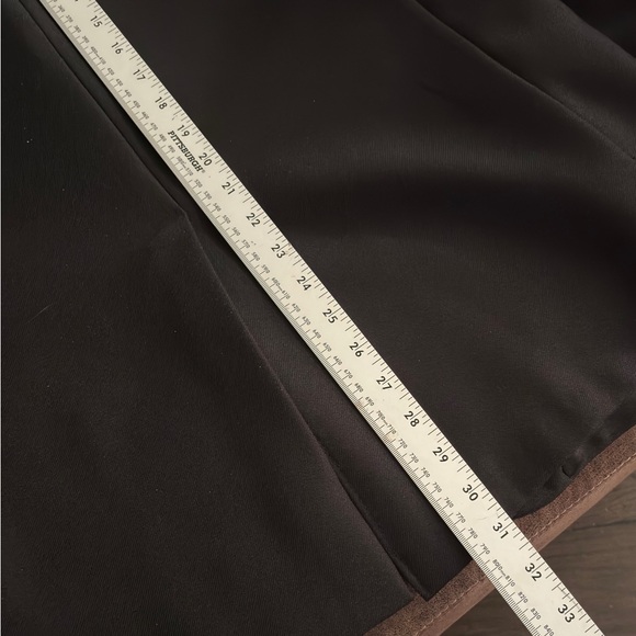 Elegant Men's Black Blazer - Picture 14 of 14